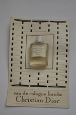 Rare Rare Miniature sur carte