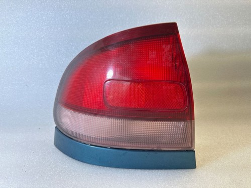 Mazda 626 2001 feux - mazda,