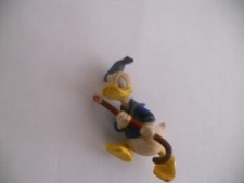 figurine disney donald 6 cm .