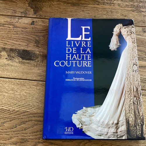 Mode livre la haute - le,