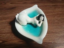 Rare vintage beautiful nude women ashtray of 50's.