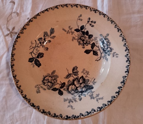 Ancienne assiette creuse - ancienne,