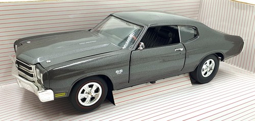 Ertl scale diecast 29061 - 1/18,
