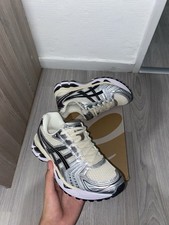 Asics Kayano 14