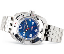 MONTRE-BRACELET RUSSE MONTRE