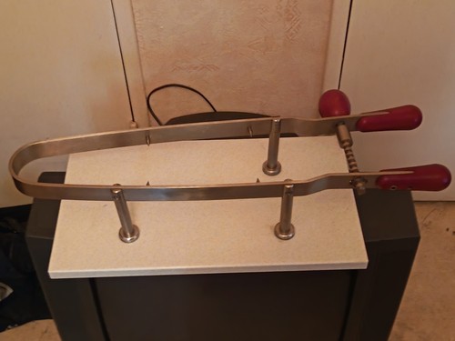 Serre jambon - a,