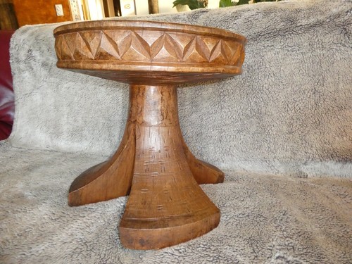 Grand tabouret petite - grand,