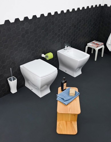 Couple vase bidet du - couple, sol
