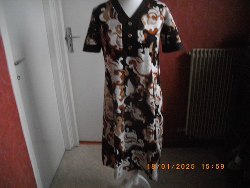 Robe assez longue fleurie - robe,