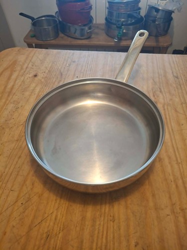 Poêle sauteuse 24cm inox - poêle,