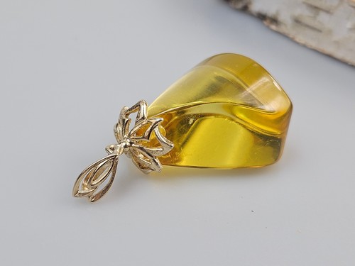 Pendentif ambre brut - pendentif, en