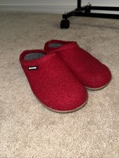 Giesswein slippers 41 red wool