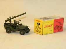 MINIATURE MILITAIRE DINKY TOYS MECCANO FRANCE JEEP AVEC CANON DE 106 S.R N°829