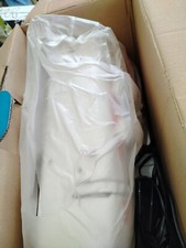 Magnifique Machine À Coudre