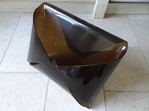 Porte revues design - porte-revues, lucite