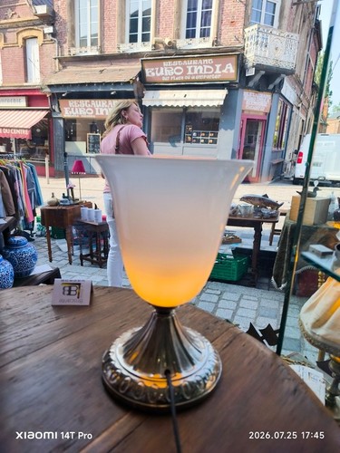 Lampe table art - table, deco