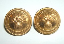 LOT DE 2 BOUTONS INFANTERIE