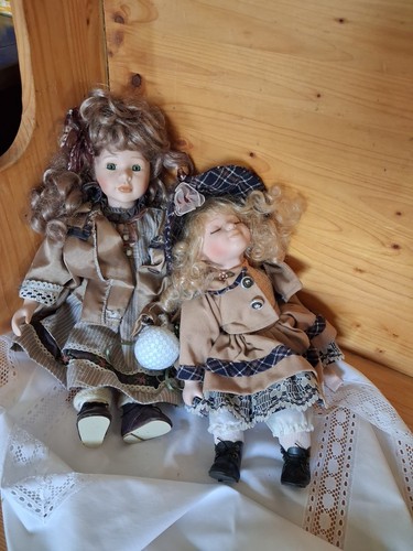 Lot poupées porcelaine - lot,