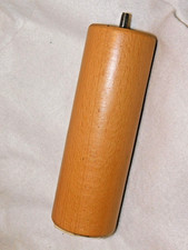 1x PIED à VISSER 201mm x 67mm