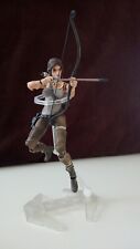 Lara Croft Play Arts Kai Tomb Raider Action Figure