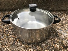 marmite ou faitout en inox