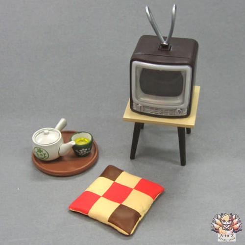 Mini figurine arrival - figurine,