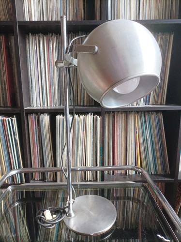 Tres grande lampe - grande, bureau