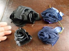 CHAPEAU ANCIEN 4 FLEURS TISSU