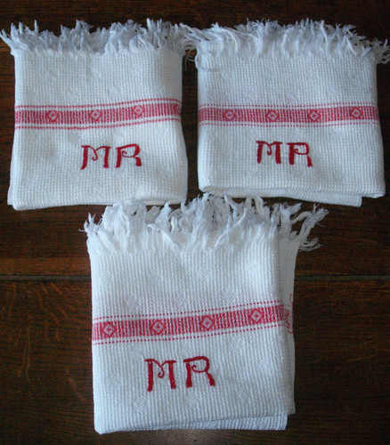 Anciennes serviettes nid