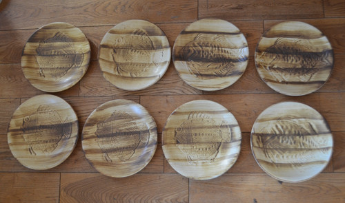 Lot huit assiettes - huit, poisson