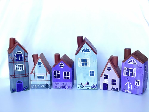 Wooden french lavender village - french,