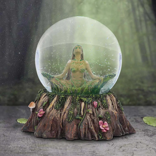 Snow globe mother - mother, earth