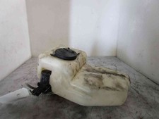 Reservoir lave-glace avant