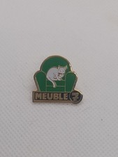 PINS BADGE ENAMEL VINTAGE