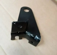 EQUERRE DE FIXATION BANQUETTE