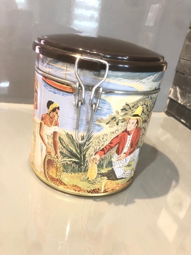 Boîte métal ancienne - boîte,