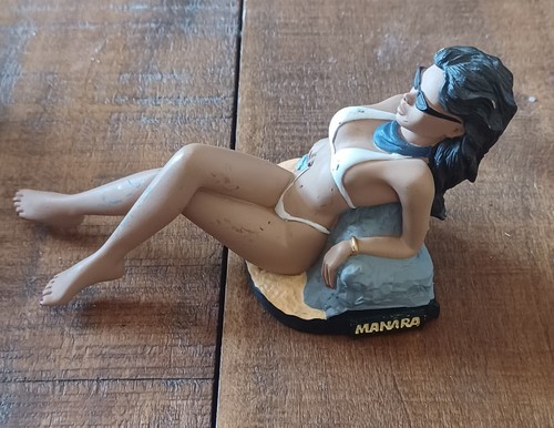 Statuette manara morena - manara,