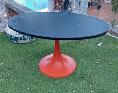 Table basse vintage - basse, pied