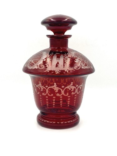 Bohemian engraved crystal - engraved,