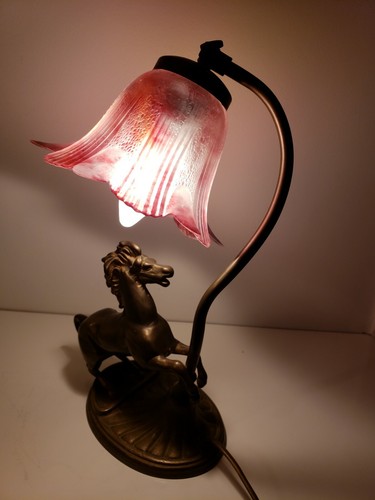 Ancienne lampe vintage - vintage, de