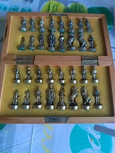 Echiquier échecs vintage