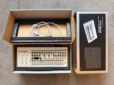 Roland Boutique Drum Machine TR-09 Rhythm Composer - Mint