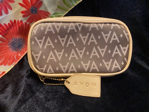 Avon signature collection - avon,