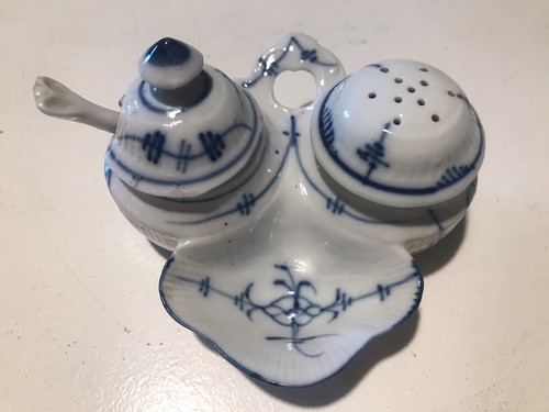 Ancien saleron moutardier - , en