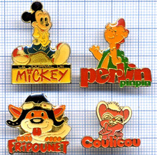 Pin's magazines enfants TOSCA