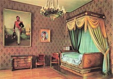 37 AMBOISE LE LIT AU CHIFFRE DU ROI LOUIS PHILIPPE