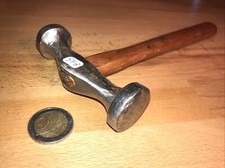 N°555 outillage outils