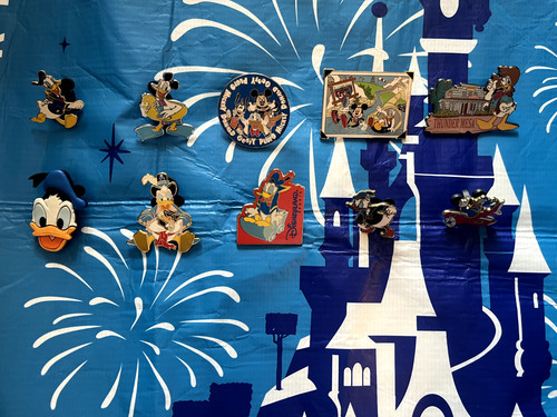 Lot donald duck pins - lot,