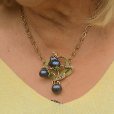 Collier Art Nouveau Feuille