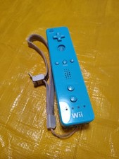Nintendo Wii Blue Controller